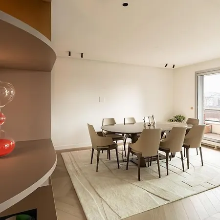 Modern Flat With Terrasse, 16 Apartment